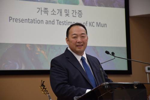 KC Mun 목사님 안수식 14